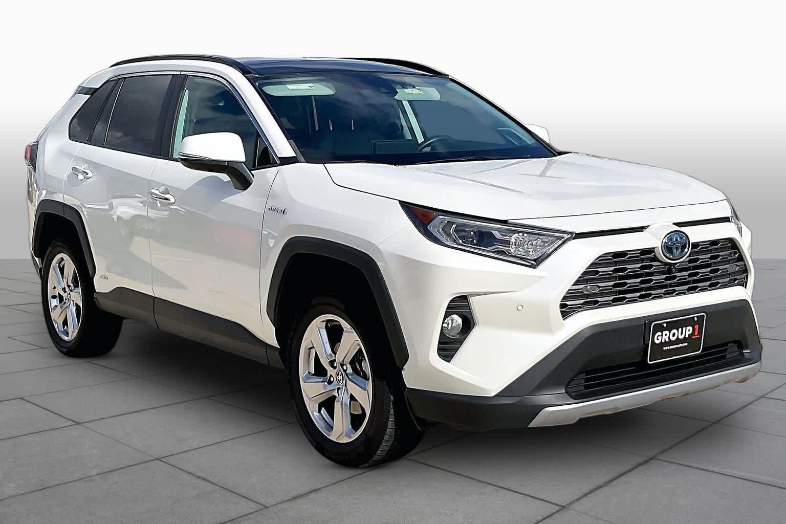 Used 2021 Blizzard Pearl Toyota Hybrid Limited image 3
