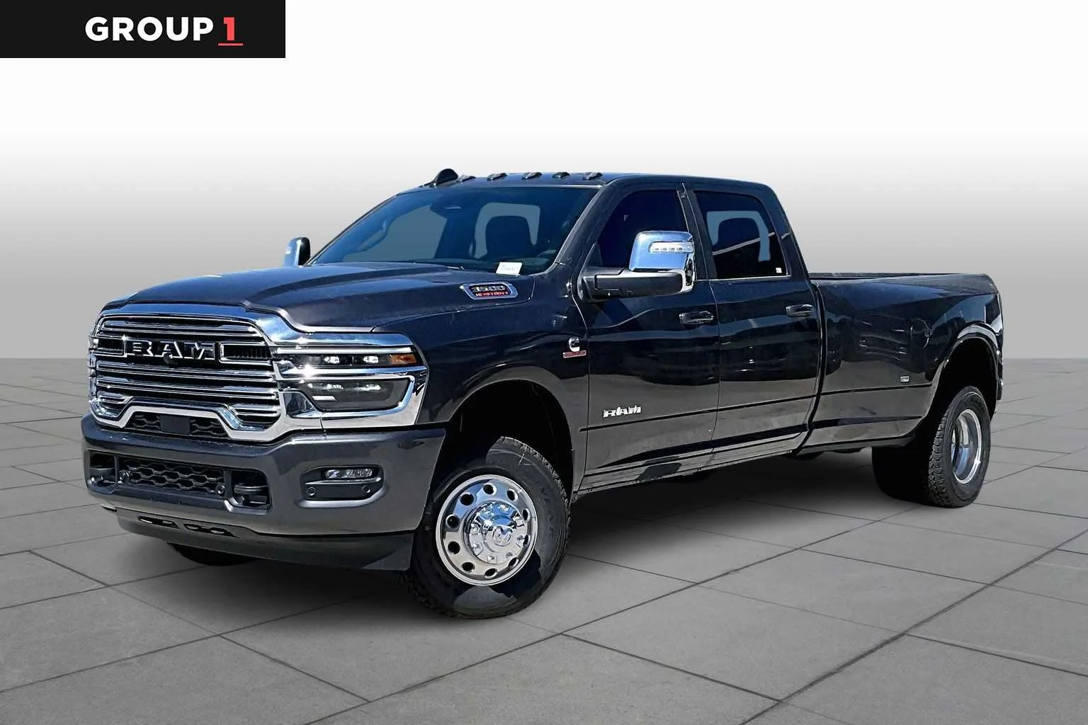 2026 RAM 3500 Laramie 4X4 Crew Cab LWB's photo
