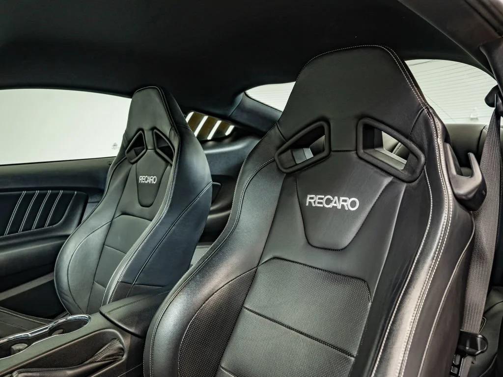 Used 2015 Yellow Ford GT Premium image 35