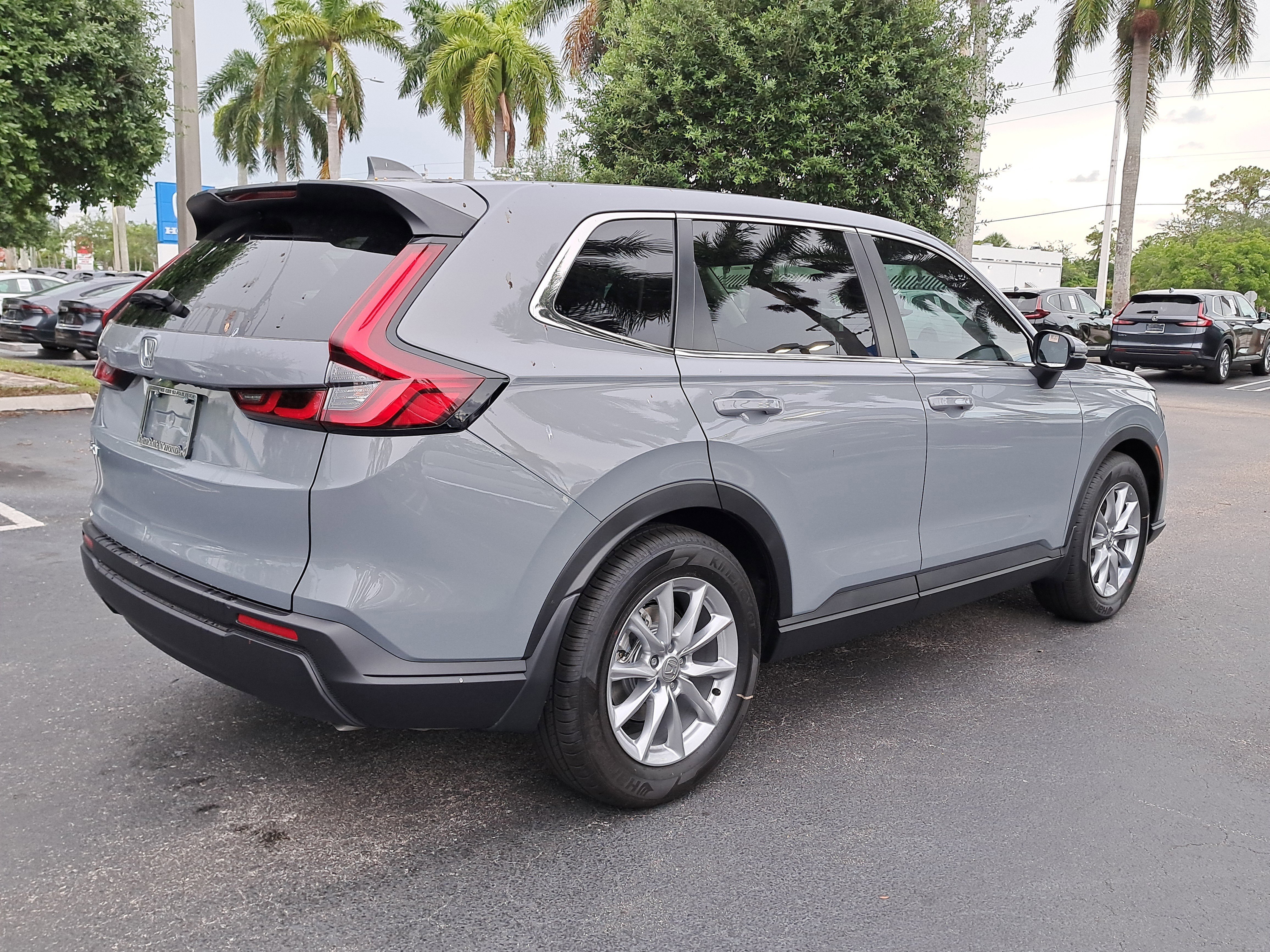 New 2026 Urban Gray Pearl Honda EX image 6