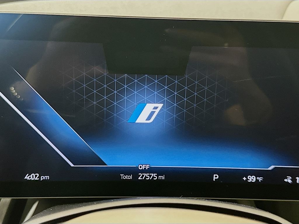Used 2024 Blue BMW xDrive50 image 12