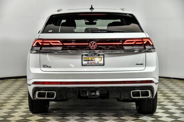 2026 Volkswagen Atlas Cross Sport SEL Premium R-LINE - Photo 6