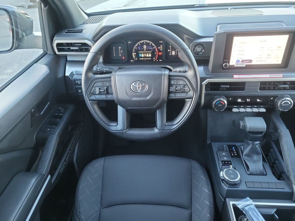 2025 Toyota Tacoma SR5 - Photo 14