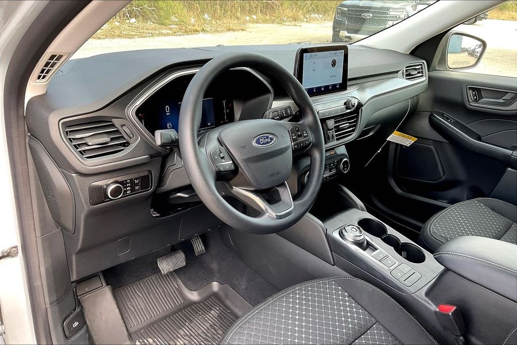 New 2026 Space Silver Metallic Ford Active image 5