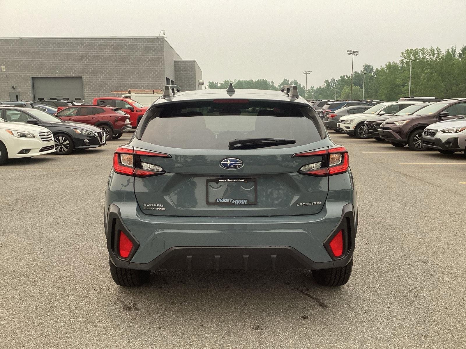 Certified Used 2024 Offshore Blue Metallic Subaru Premium image 6