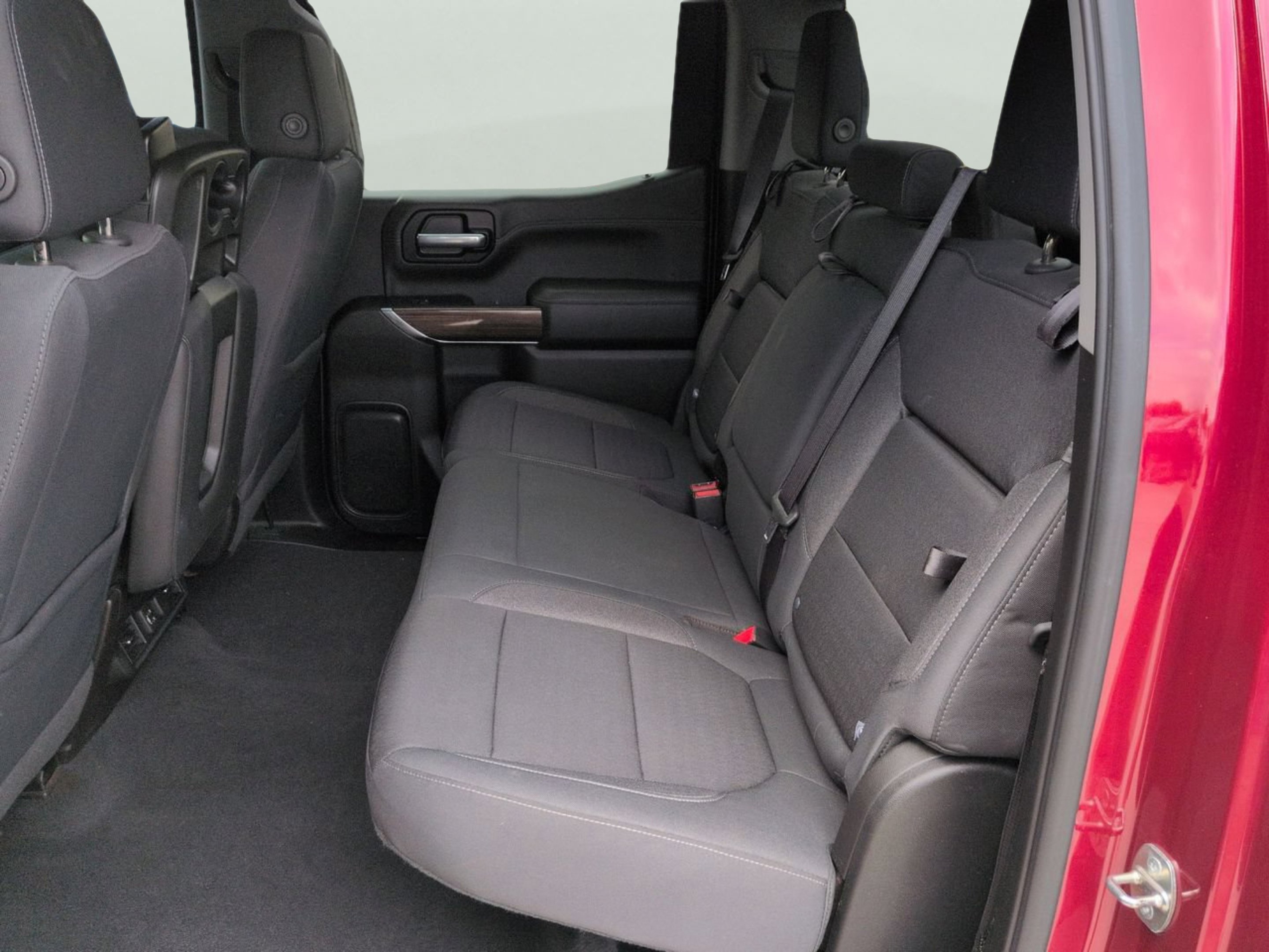 Used 2020 Cajun Red Tintcoat Chevrolet RST image 15