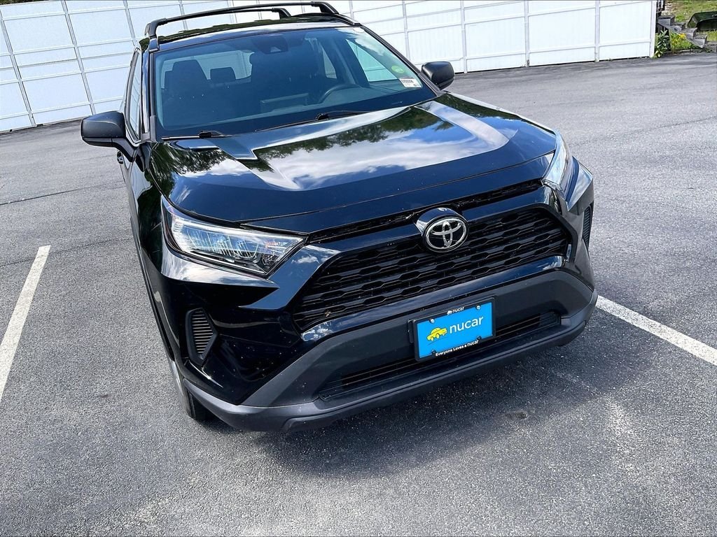 Used 2021 Midnight Black Metallic Toyota LE image 5