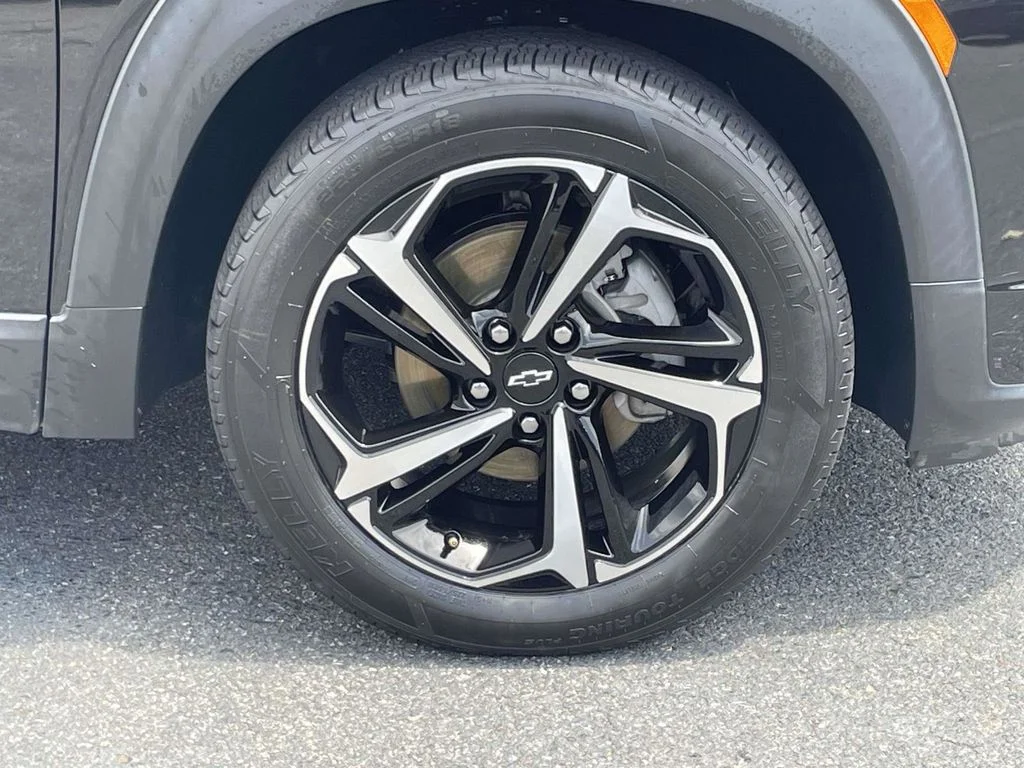 Certified Used 2021 Black Chevrolet RS image 10