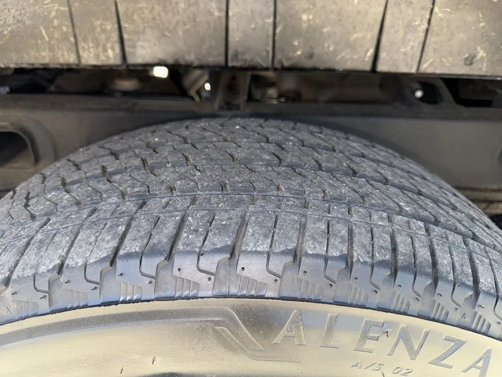 Used 2025 Downpour Metallic GMC Denali Ultimate image 39