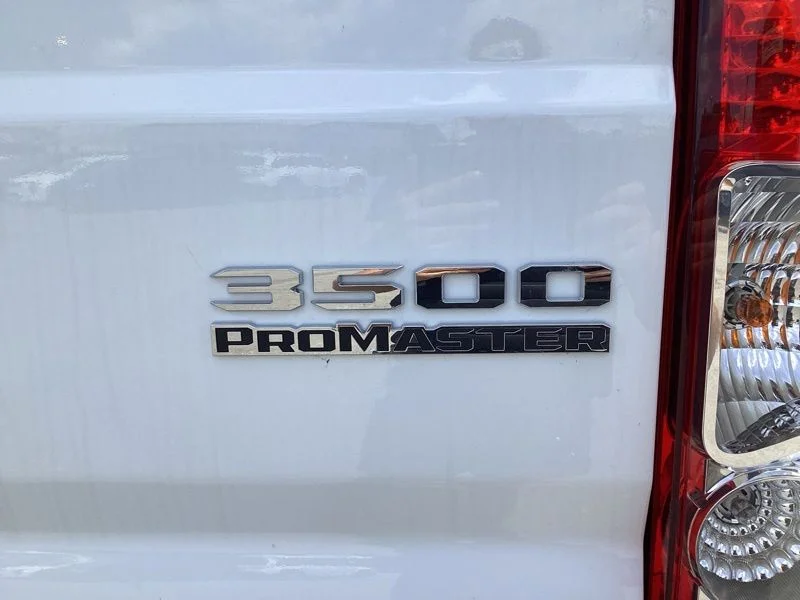 New 2026 Bright White Clear-Coat Exterior Paint RAM High Roof image 13