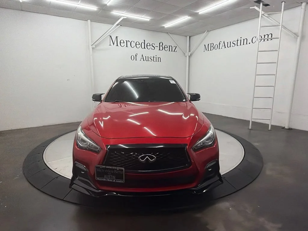 Used 2019 Red INFINITI Red Sport 400 image 2