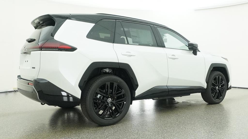 New 2026 Wind Chill Pearl with Midnight Black Metallic roof Toyota XSE image 17