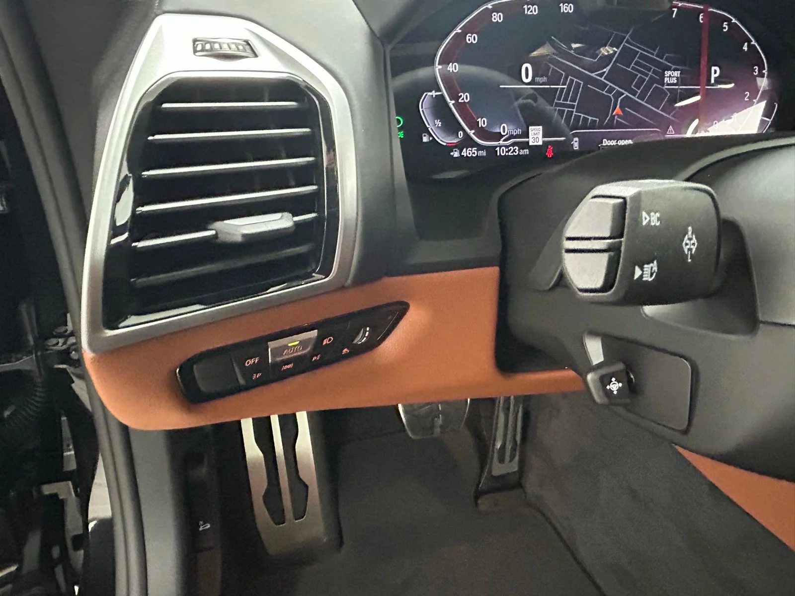 2026 BMW 8 Series 840i - Photo 27
