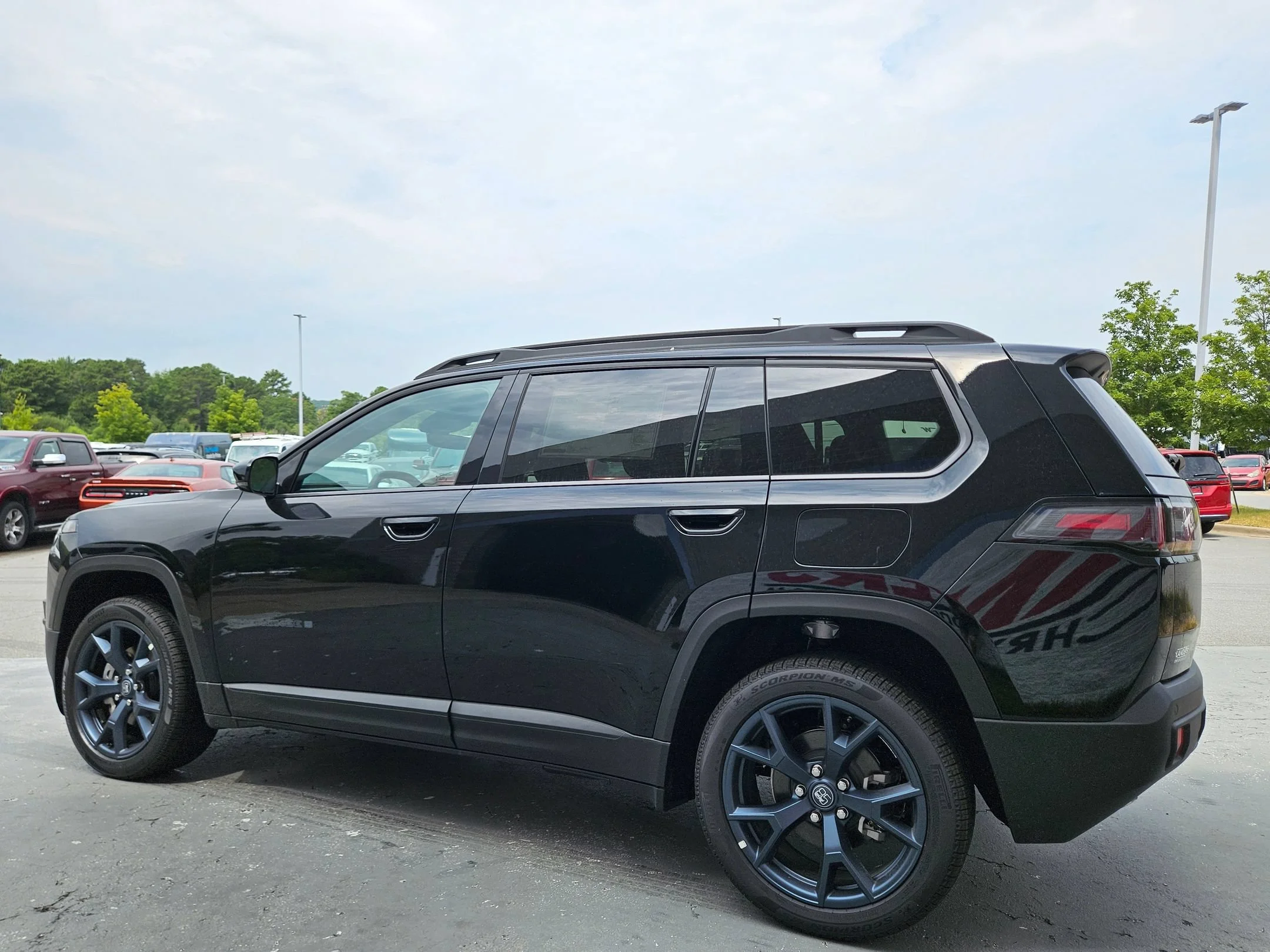New 2026 Diamond Black Crystal Pearlcoat Jeep 85th Anniversary image 5