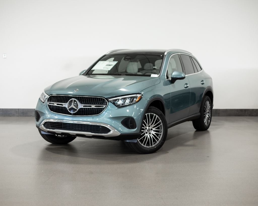 2026 Mercedes-Benz GLC GLC 300 4MATIC's photo