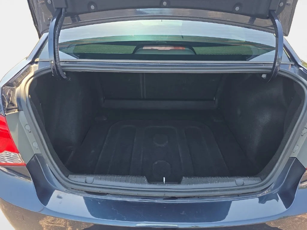 Used 2014 Blue Ray Metallic Chevrolet 1LT image 22
