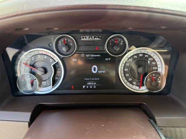 Used 2014 Bright White Clearcoat Ram Laramie image 22