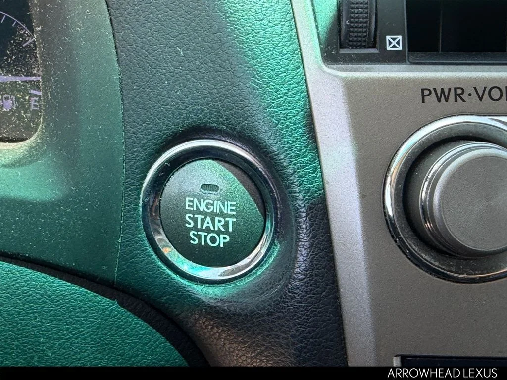 Used 2013 Silver Lexus 350 image 30