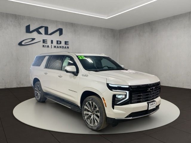 Used 2025 Black Chevrolet High Country image 1