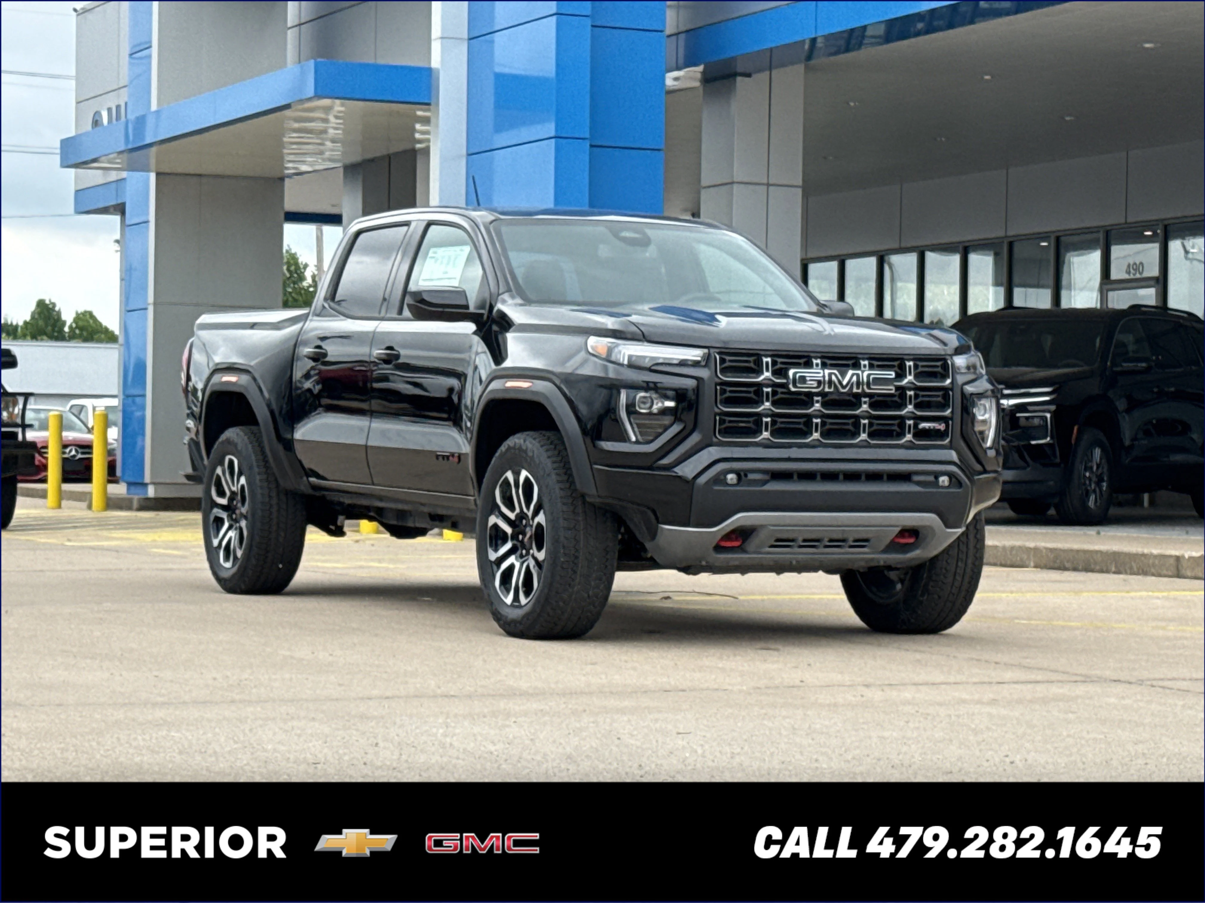 2026 GMC Canyon 4WD AT4 Crew Cab Short Box's photo