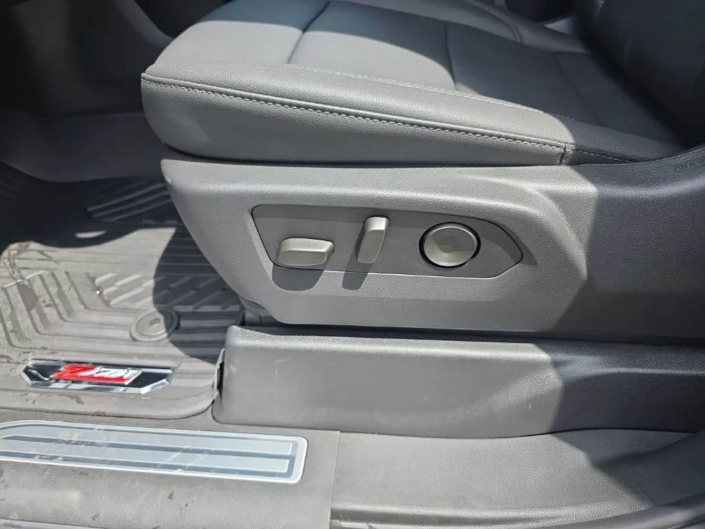 2026 Chevrolet Silverado 3500 HD LTZ - Photo 15