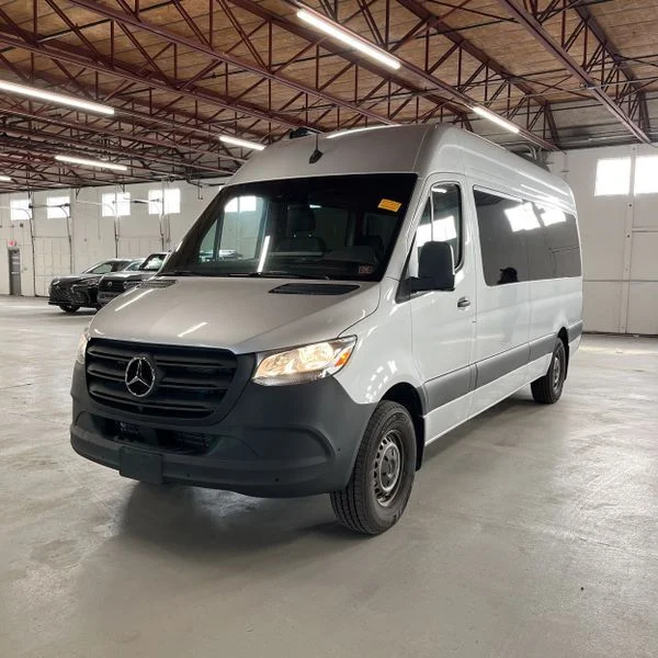 2024 Mercedes-Benz Sprinter 2500 170 WB HO High Roof's photo