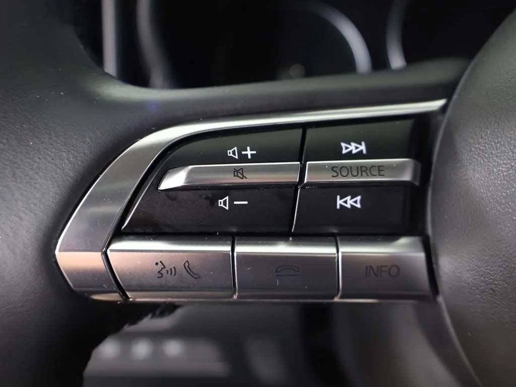 Used 2025 Gray Mazda Premium image 44