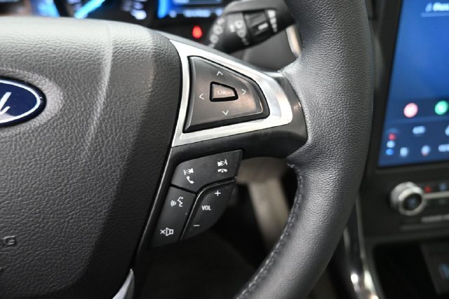Used 2024 Red Ford Titanium image 17