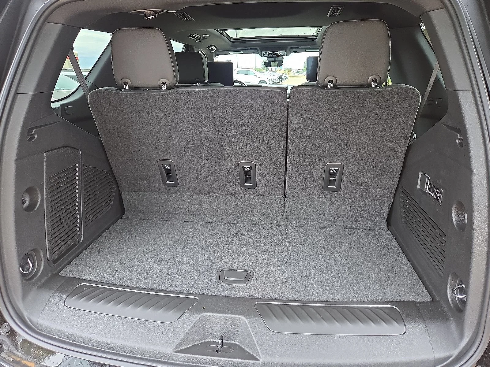 2026 GMC Yukon Elevation - Photo 7