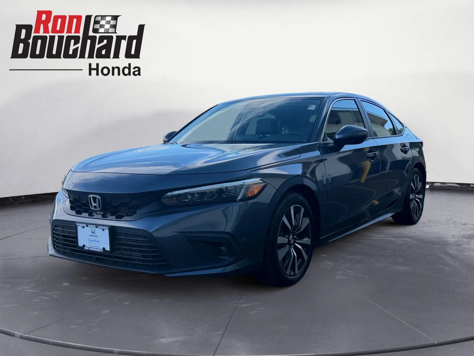 Used 2024 Gray Honda EX-L image 5