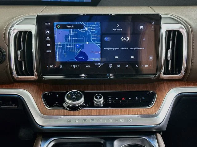 New 2027 White Ford King Ranch image 16