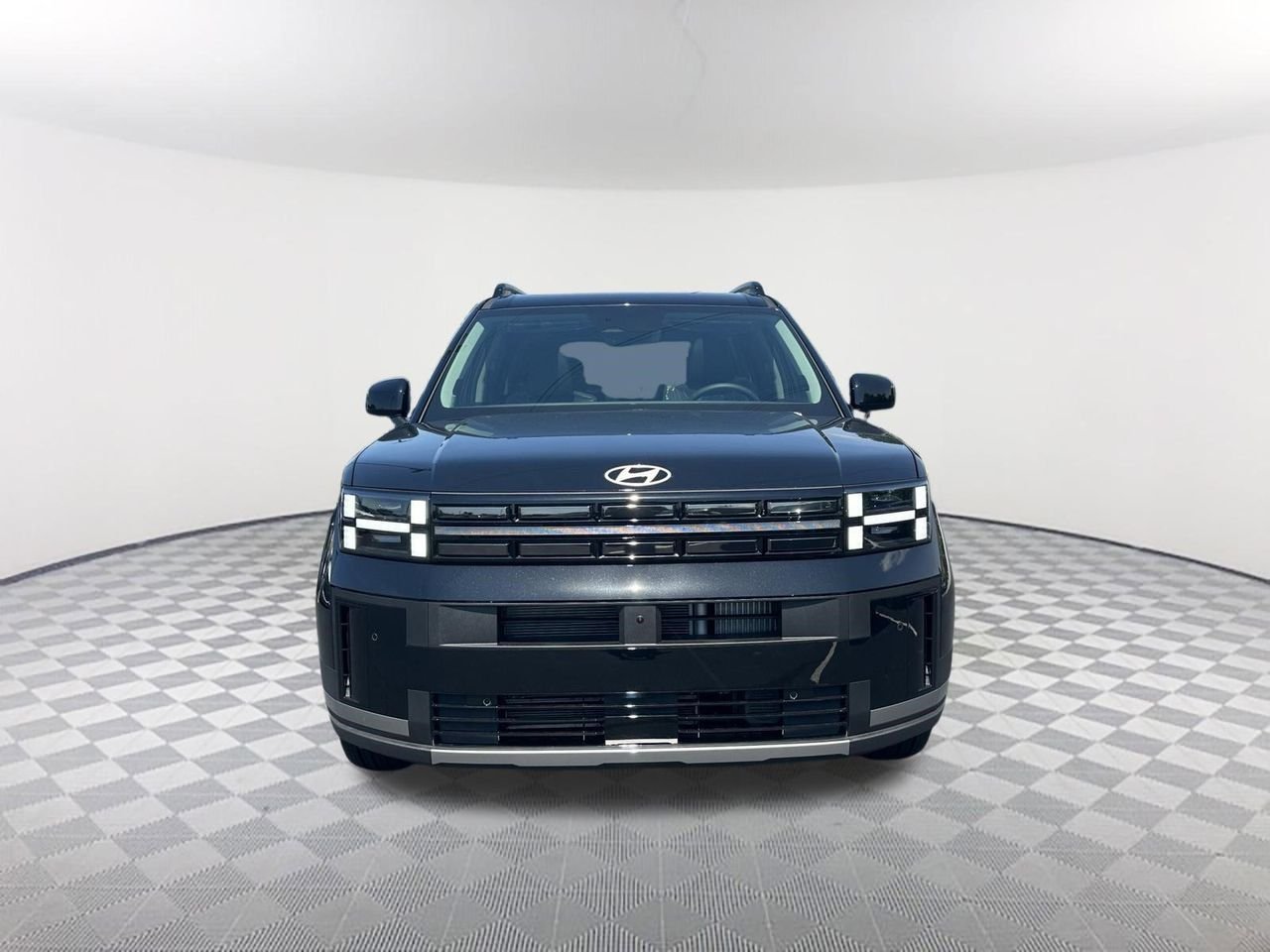 New 2026 Phantom Black Hyundai Limited 6P image 2