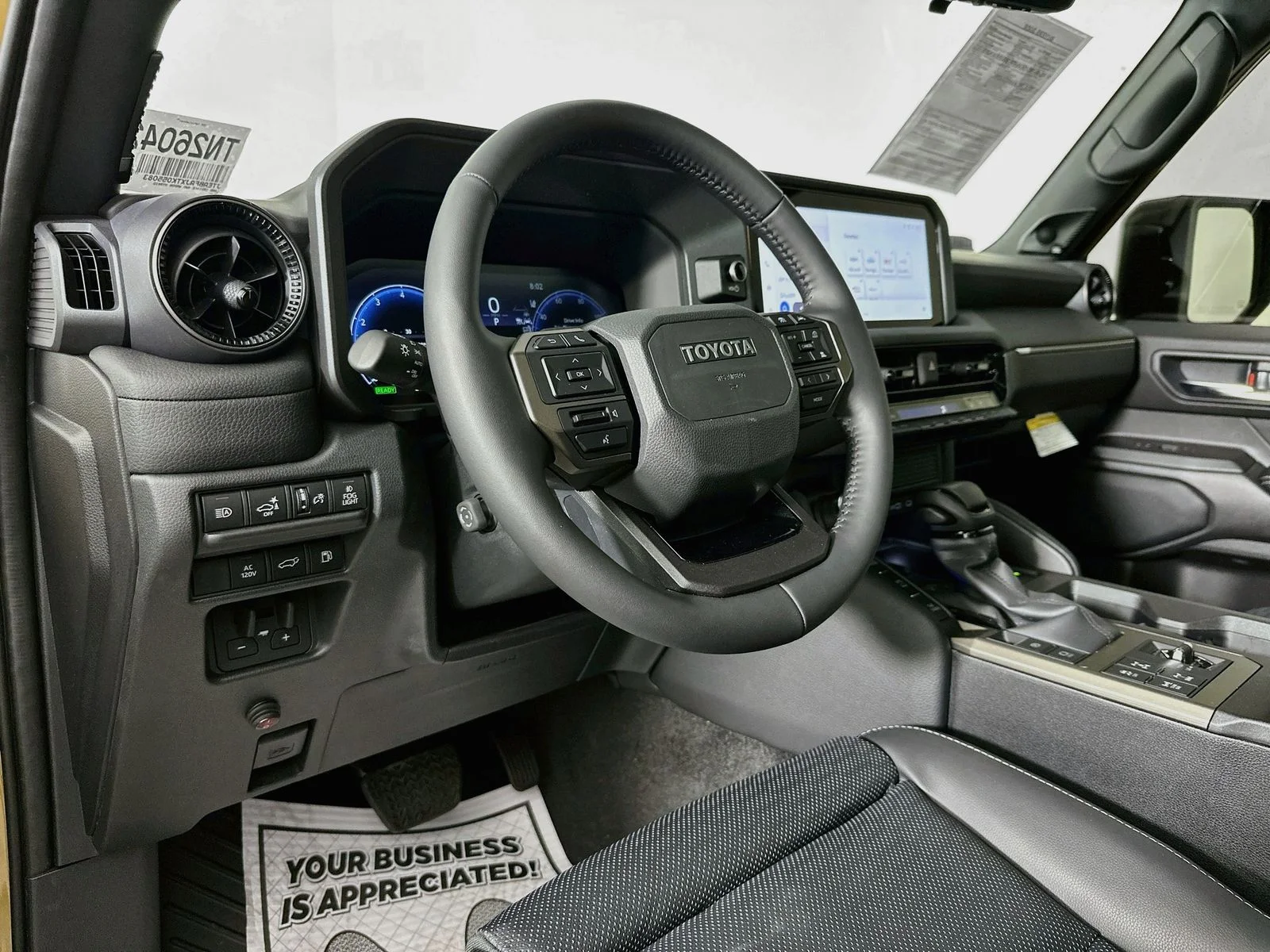 New 2026 Trail Dust/Grayscape <sup>1</sup> Toyota  image 9