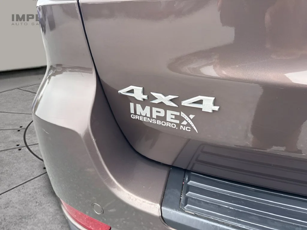 Used 2017 Brown Jeep Laredo image 28