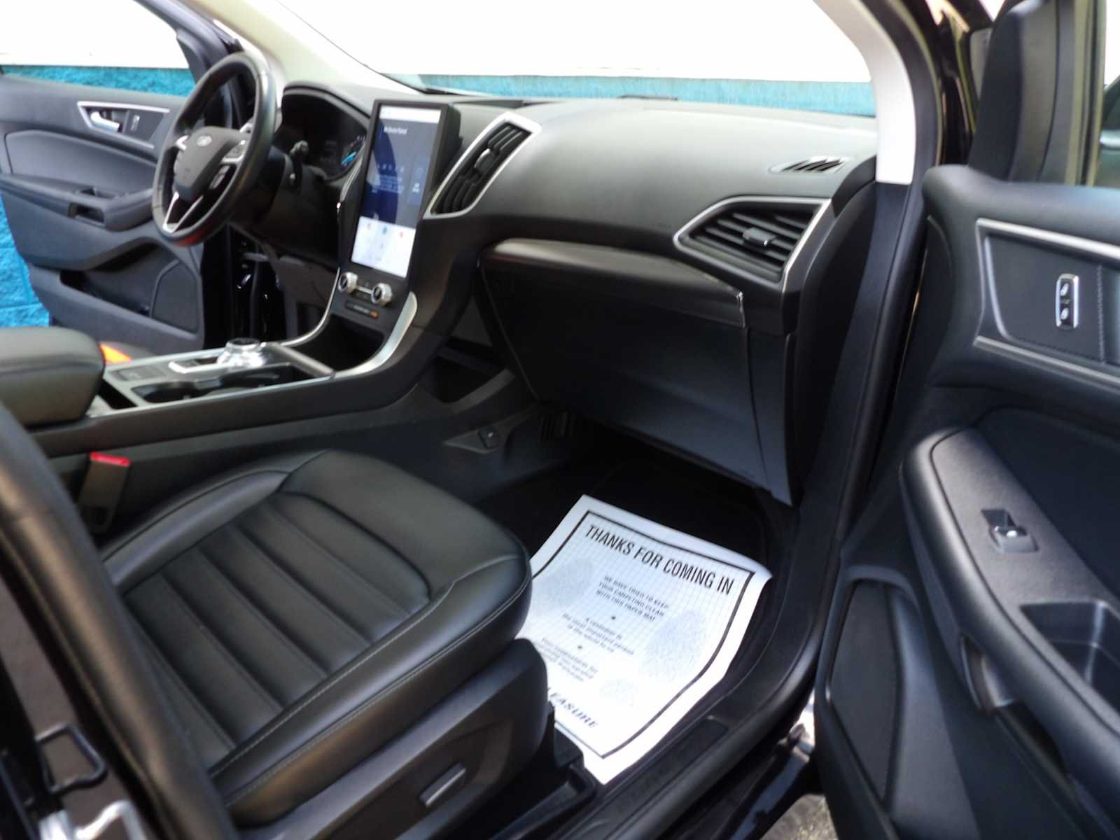 Used 2022 Agate Black Metallic Ford SEL image 14
