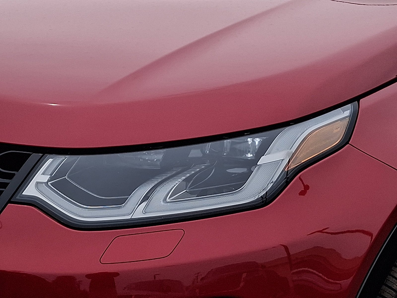 New 2026 Firenze Red Land Rover  image 7