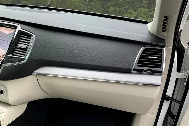 2023 Volvo XC90 Core - Photo 26