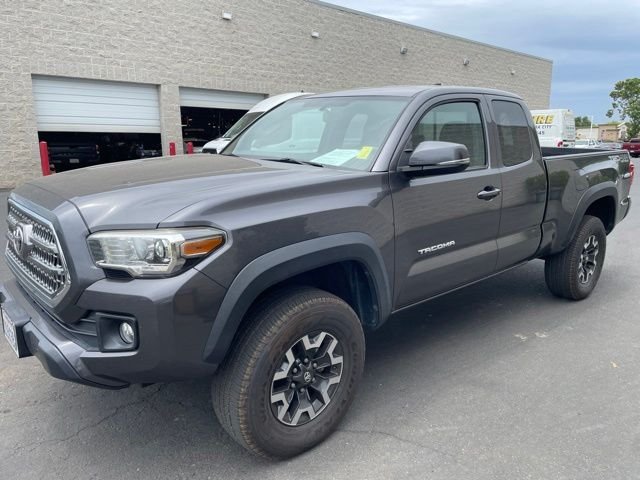 Used 2016 Gray Toyota TRD Off-Road image 3