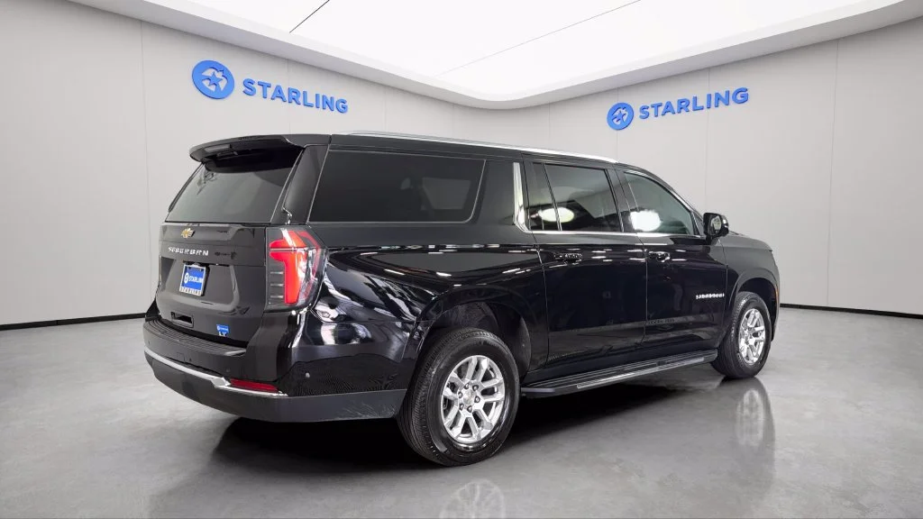 Used 2025 Black Chevrolet LT image 9