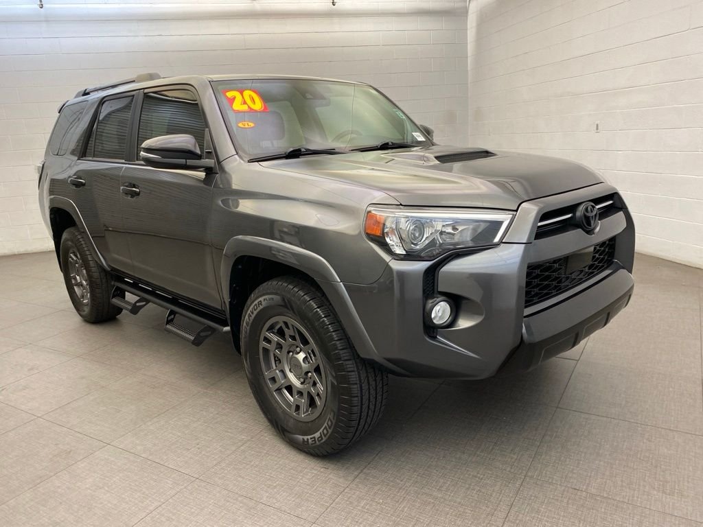 Used 2020 Gray Toyota Venture image 5