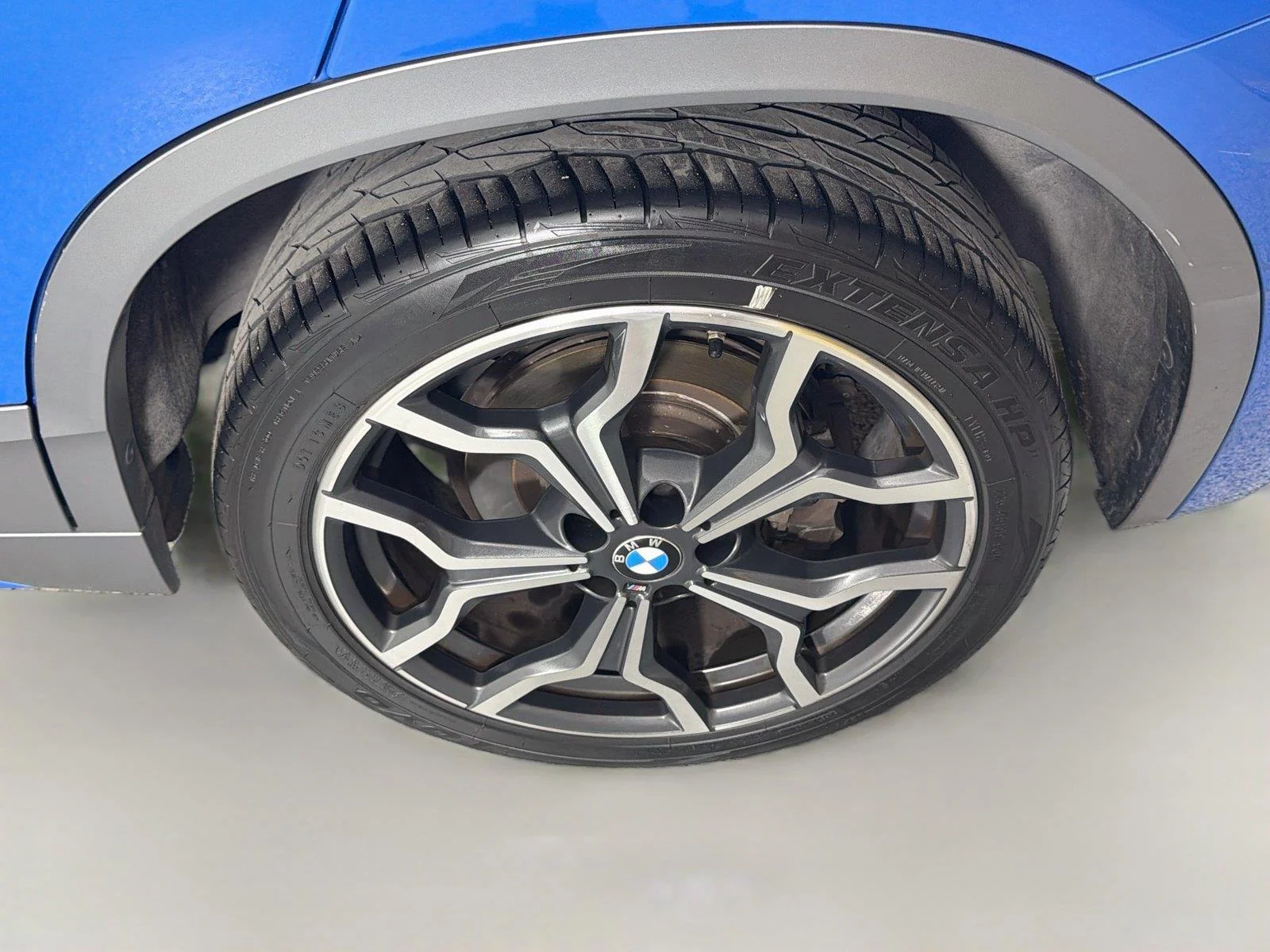 Used 2018 Misano Blue Metallic BMW sDrive28i image 30