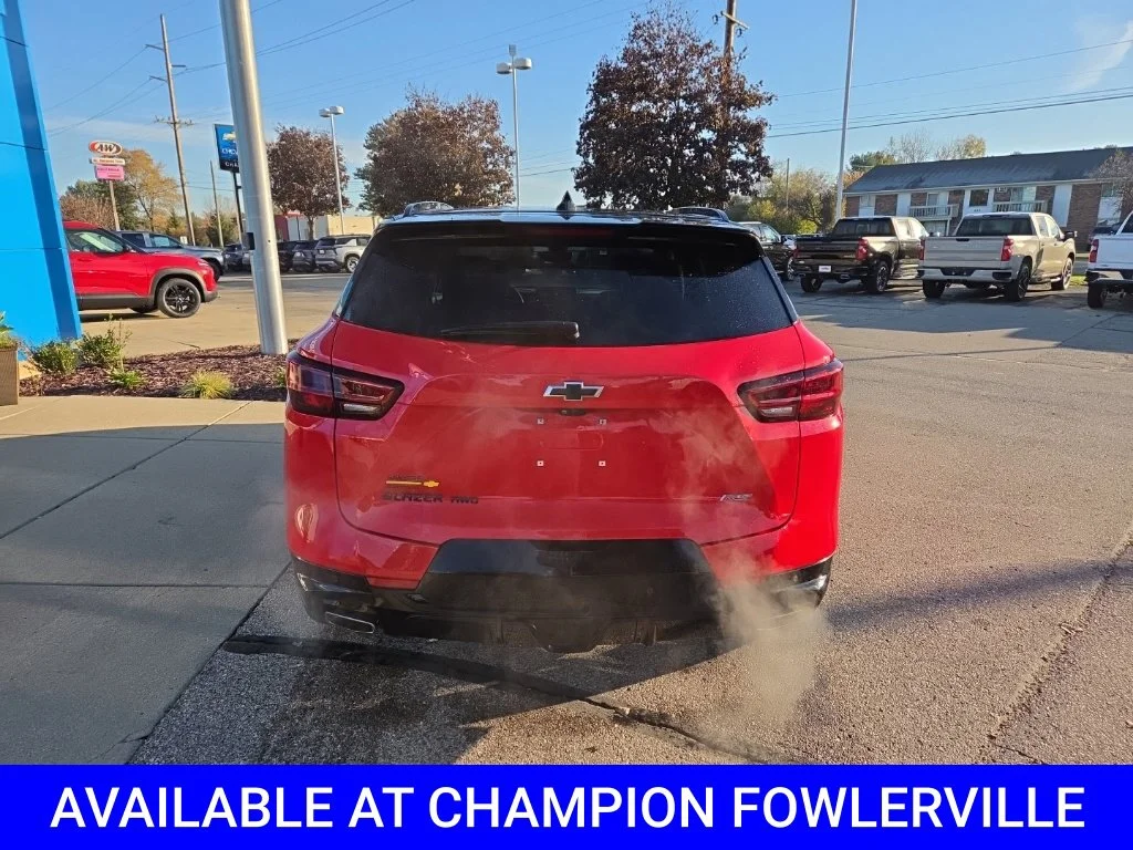 Used 2024 Red Chevrolet RS image 4