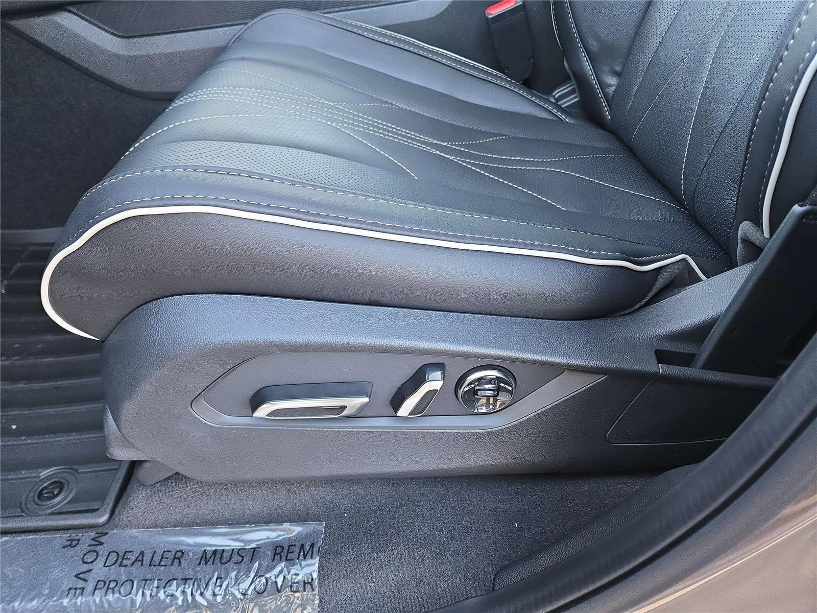 New 2026 Liquid Carbon Metallic Acura SH-AWD w/Advance image 20