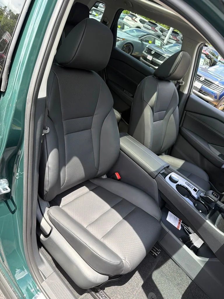 New 2026 Obsidian Green Pearl Nissan Dark Armor™ image 29