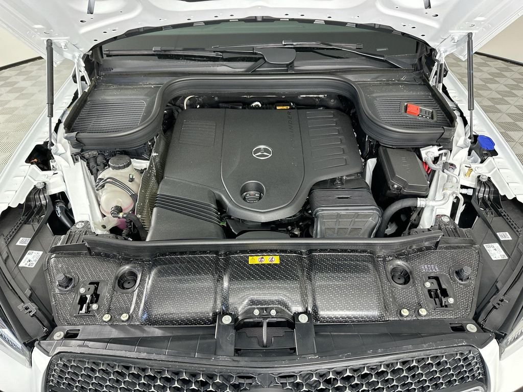New 2026 MANUFAKTUR Moonlight White Magno Mercedes-Benz GLE 450 image 32