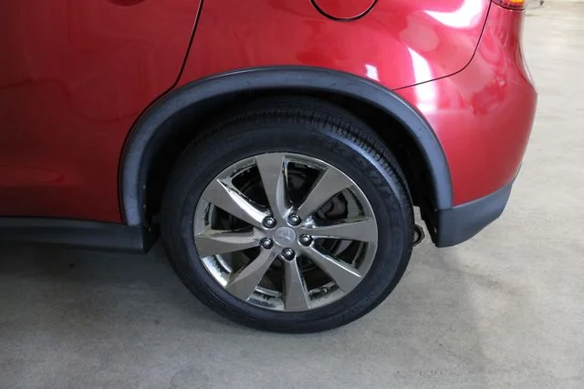 Used 2013  Mitsubishi LE image 26