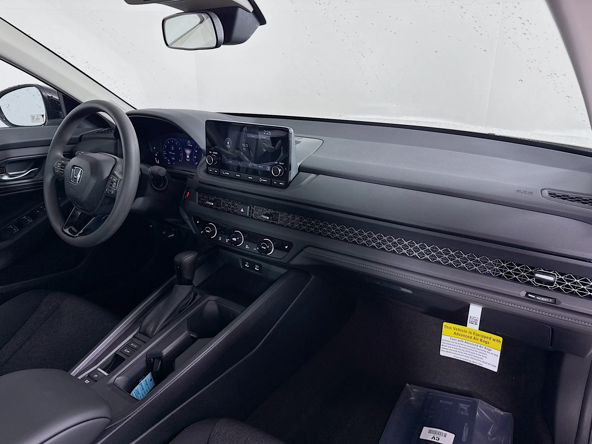 2025 Honda Accord SE - Photo 28