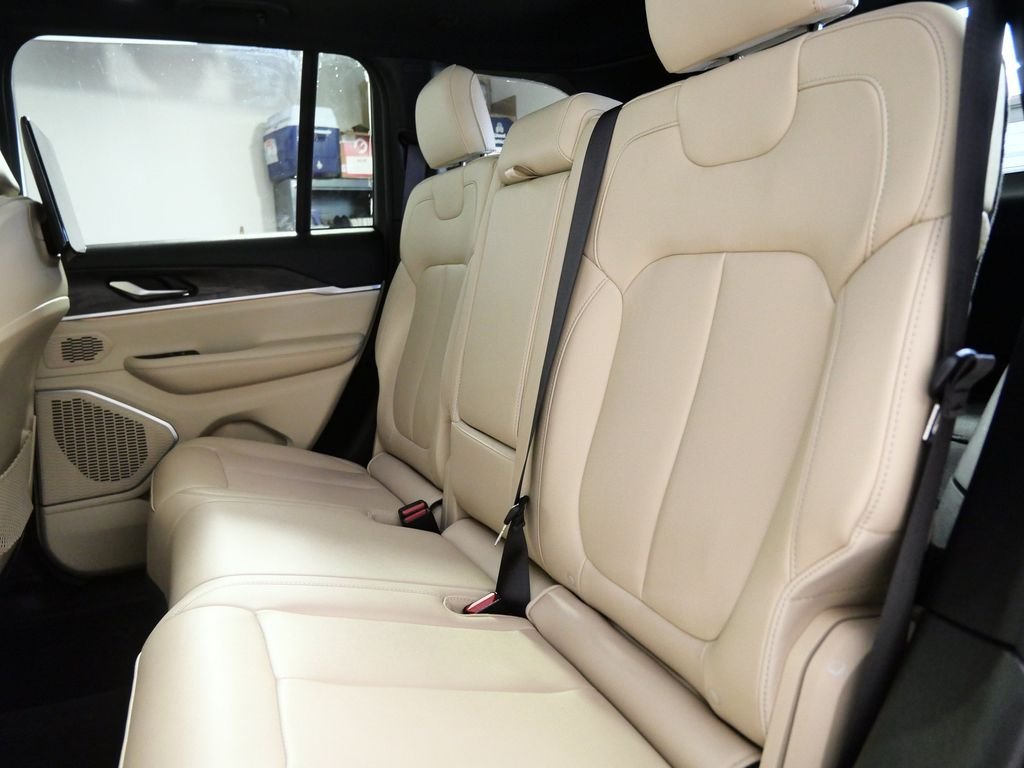 Used 2023 Black Jeep Limited image 12