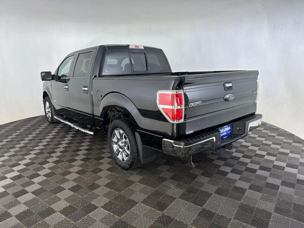 Used 2014 Black Ford XLT image 10