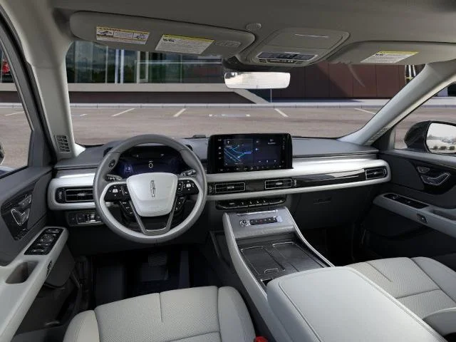 New 2026 Whisper Blue Metallic Clearcoat Lincoln Premiere® image 9
